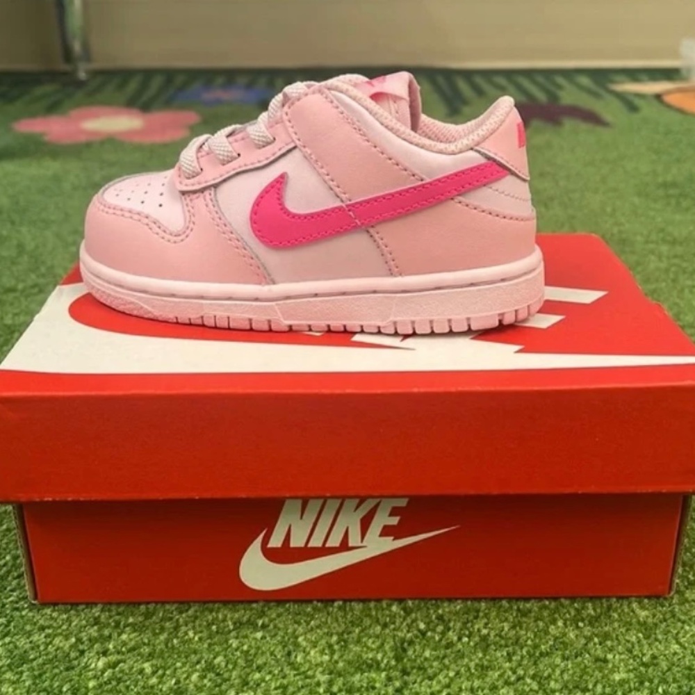 Triple dunk low size 4c